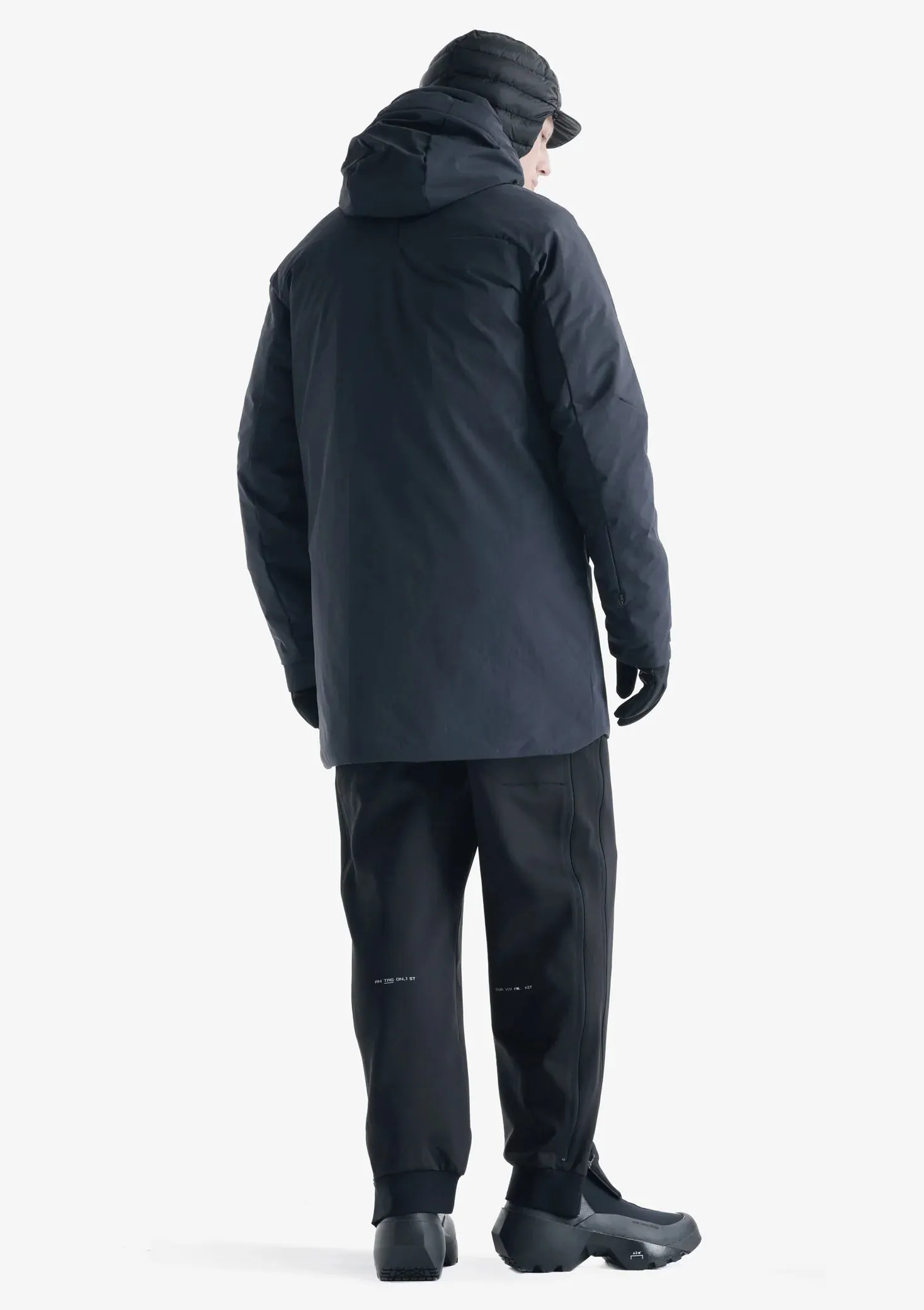 KRAKATAU MASARU Removable Hood Trench Coat Qm484