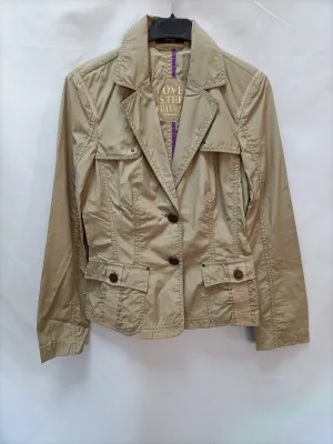LAUREL. Blazer estilo parka T.34